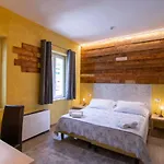 Boutique Relais Sofia Курортный комплекс Гайоле-ин-Кьянти