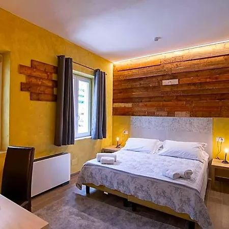 Boutique Relais Sofia 3* גאיולה אין קיאנטי